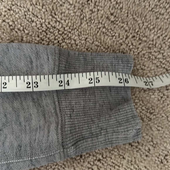 TNA Hooded Kanga pocket sweatshirt size XS - Picture 7 of 7